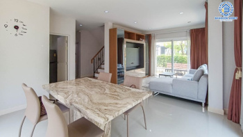 *****บ้านเดี่ยวมือสองย่านนนทบุรี ม.เดอะซิตี้ บางใหญ่ เนื้อที่กว้างขวางถึง 52.7 ตร.ว. ฟังก์ชันจัดเต็ม 4 ห้องนอน 3 ห้องน้ำ 2 ที่จอดรถ ตกแต่งเฟอร์นิเจอร์พร้อมอยู่ แถมฟรี! 4 เครื่องปรับอากาศ, 2 เครื่องทำน้ำอุ่น บนทำเลเยี่ยม ใกล้เซ็นทรัลเวสต์เกต และรถไฟฟ้าสายสีม่วง "สถานีคลองบางไผ่"